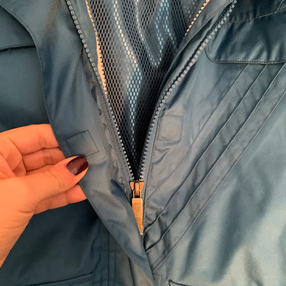Ski jacket / Snowboard jacket - Picture 5 of 16